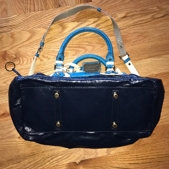 Marc by Marc Jacobs handbag - Picture 7 of 9